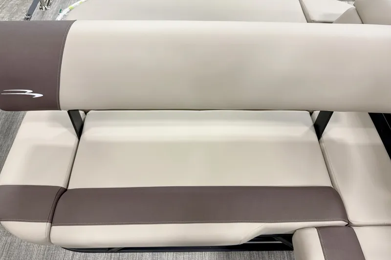 Slide: The Image of 2026 Bennington 22 S Swingback boat seat, beige and brown upholstery, modern design. - 5