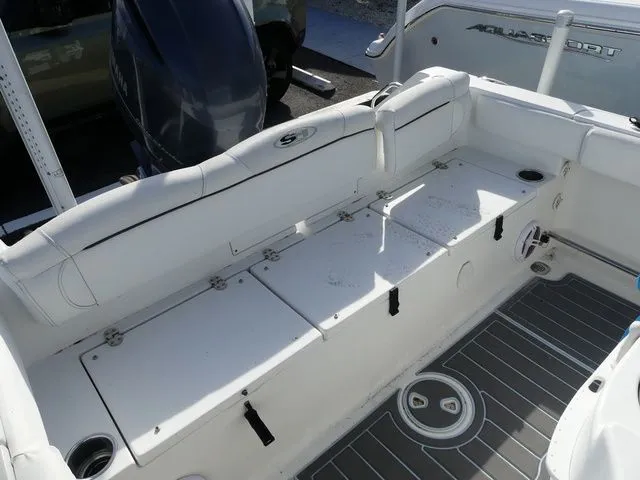 Slide: The Image of Sea Hunt Ultra 225 2016 - 11