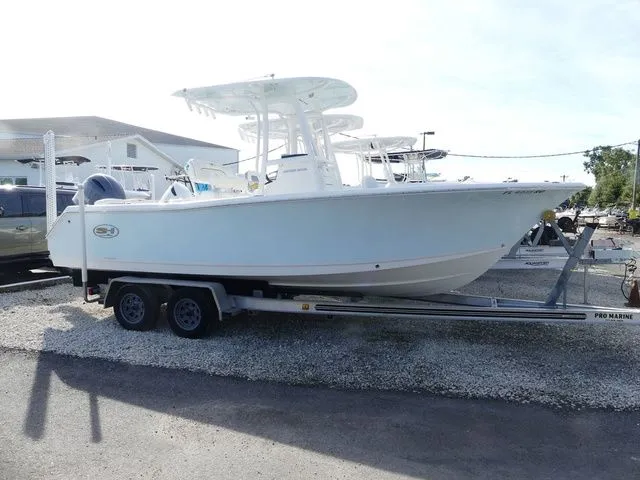 Slide: The Image of Sea Hunt Ultra 225 2016 - 3