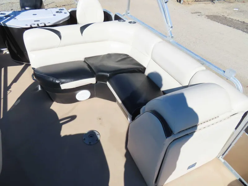 Slide: The Image of Berkshire 211RFC 2015 - 5