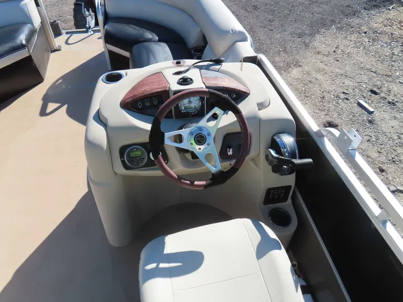 Slide: The Image of Berkshire 211RFC 2015 - 9