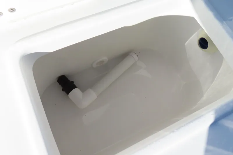 Slide: The Image of Livewell compartment in 2025 Sea Hunt Ultra 245 SE boat. - 39