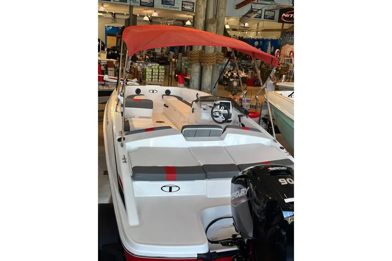 Slide: The Image of Mako Pro Skiff 19 CC 2026 - 3