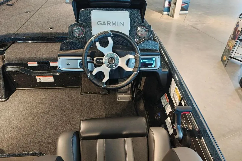 Slide: The Image of Interior of 2026 Nitro Z20 XL Pro boat with Garmin navigation system. - 8