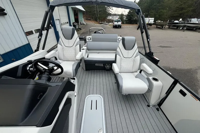 Slide: The Image of 2026 Avalon Catalina Versatile Rear Lounger interior with luxurious seating and modern design. - 11