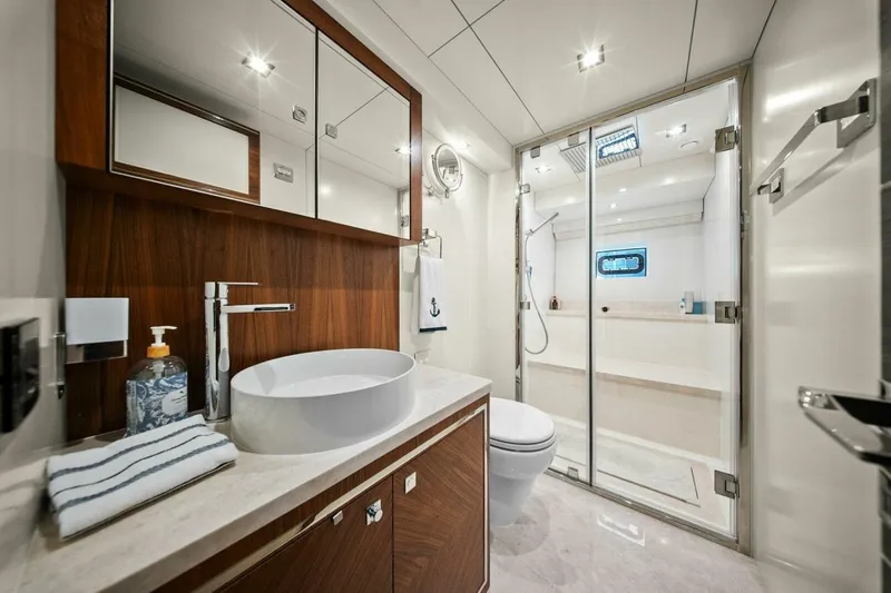 Slide: The Image of 2021 Sirena 64- DESTIN-E- Master Stateroom Head - 25