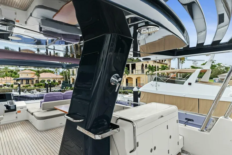 Slide: The Image of 2021 Sirena 64- DESTIN-E- Flybridge - 49