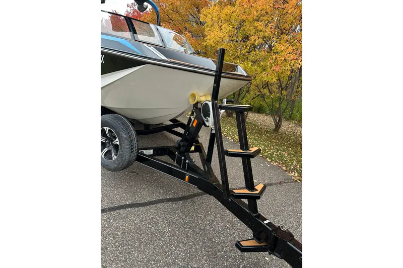 Slide: The Image of 2019 Nautique Super Air Nautique G21 on trailer with autumn foliage background. - 3