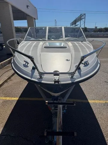 Slide: The Image of Bayliner Discovery 192 2007 - 3