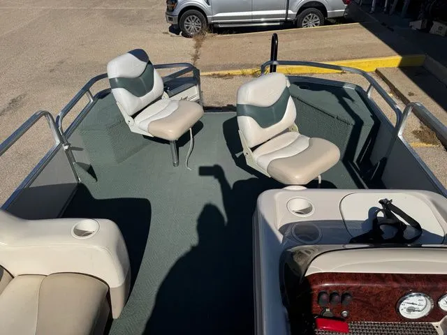 Slide: The Image of Tracker Fishing Barge 21 2006 - 8