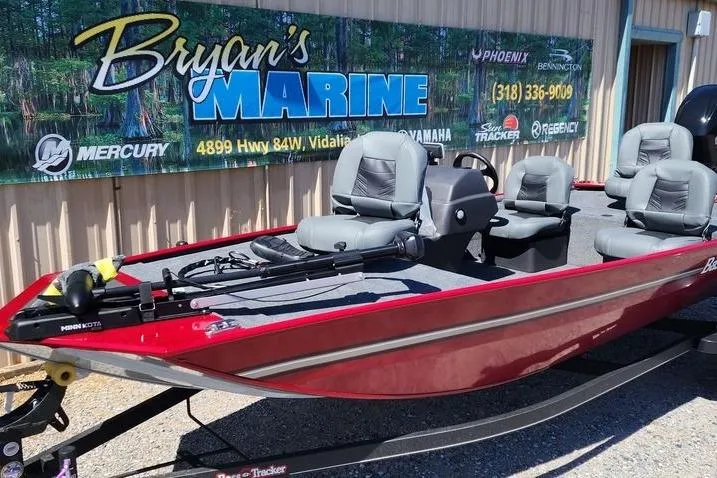 Slide: The Image of 2026 Tracker Bass Tracker Classic XL boat displayed at Bryan's Marine dealership. - 4