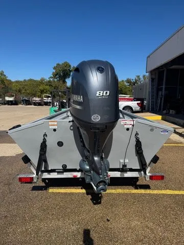 Slide: The Image of G3 Gator Tough 18 CCJ DLX 2026 - 8