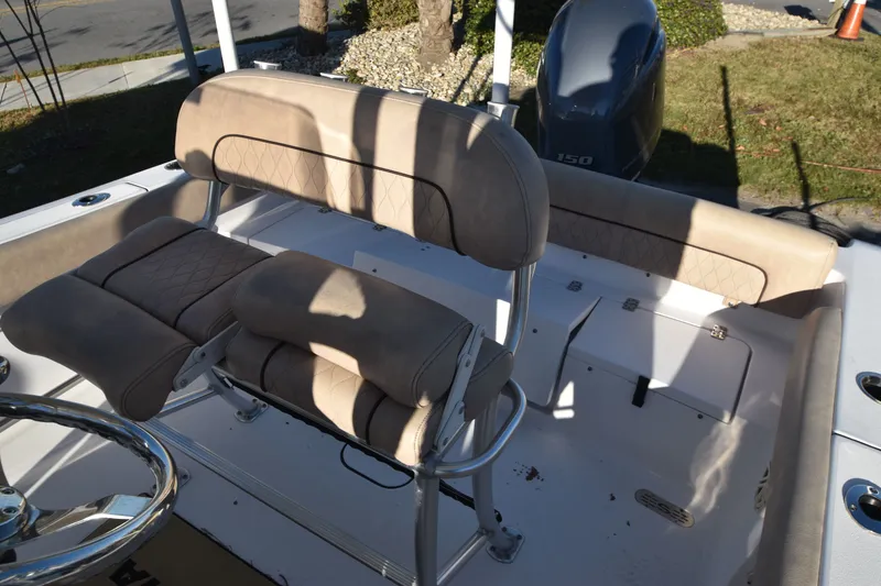 Slide: The Image of Sportsman Heritage 211 Center Console 2020 - 2