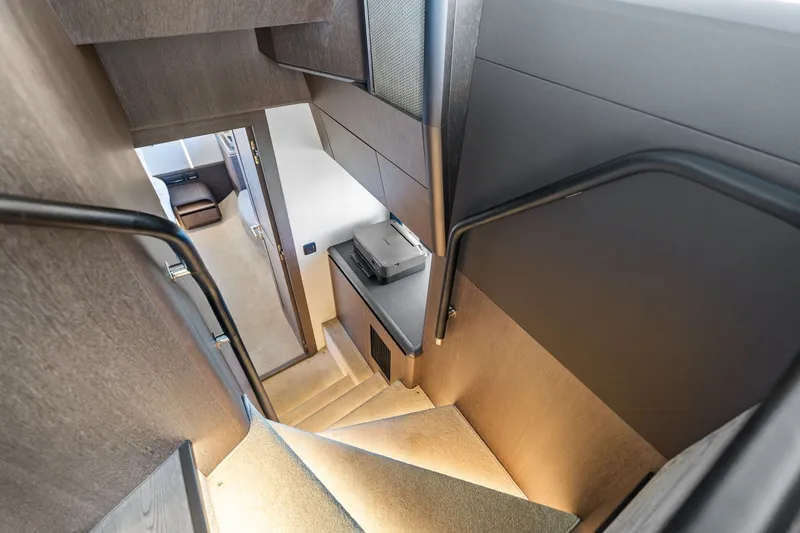 Slide: The Image of Galeon 680 Fly 2020 - 35