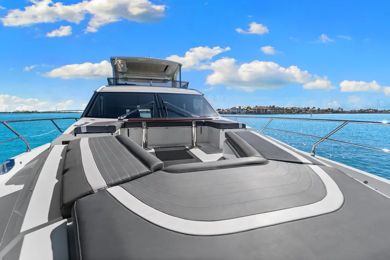 Slide: The Image of Galeon 680 Fly 2020 - 54