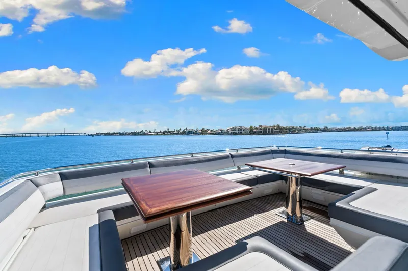 Slide: The Image of Galeon 680 Fly 2020 - 62