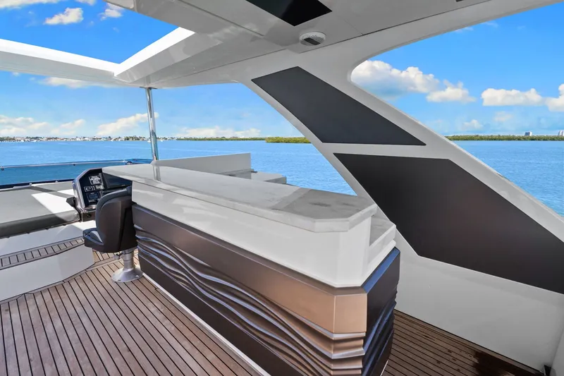Slide: The Image of Galeon 680 Fly 2020 - 67