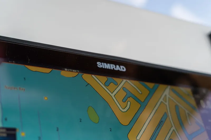 Slide: The Image of Everglades 325 Center Console 2016 - 20