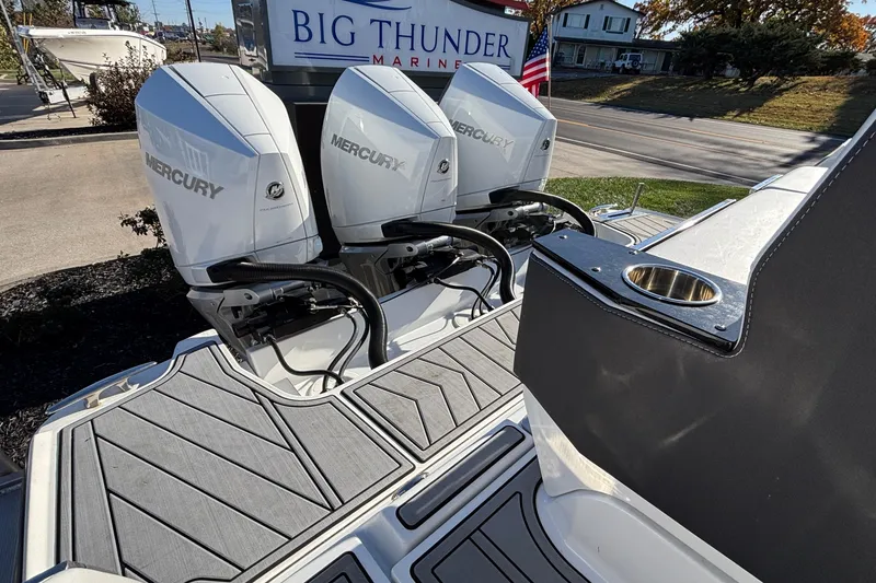 Slide: The Image of 2023 Monterey 385SS Super Sport with triple Mercury outboard engines at Big Thunder Marine. - 65