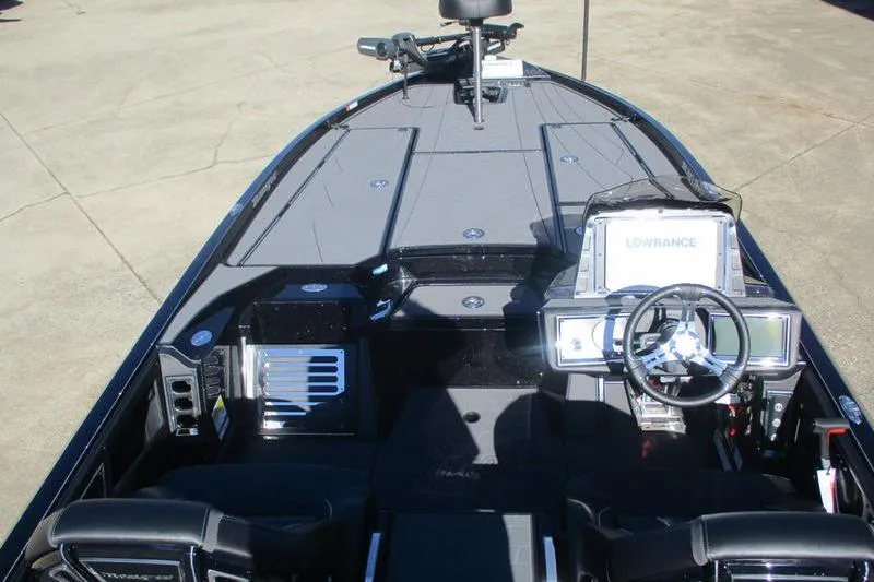 Slide: The Image of 2026 Ranger Z521R Cup-Equipped boat interior with advanced navigation system and spacious deck. - 6