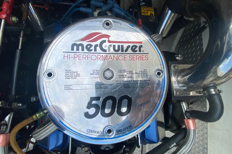 Slide: The Image of MerCruiser Hi-Performance engine in 1999 Black Thunder XT 430 SC boat. - 47