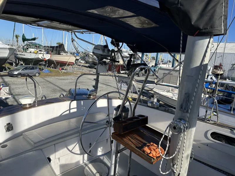 Slide: The Image of Pearson 424 Ketch 1980 - 15