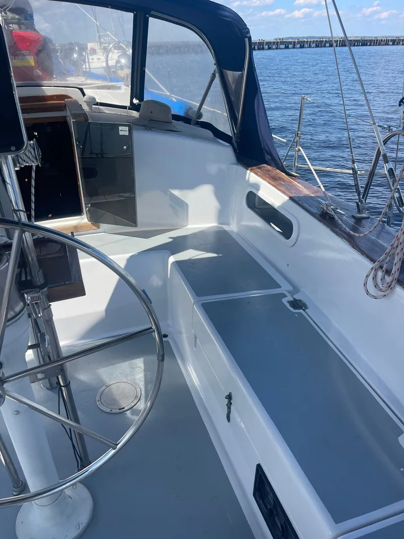 Slide: The Image of Pearson 424 Ketch 1980 - 2