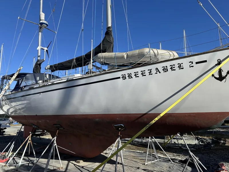 Slide: The Image of Pearson 424 Ketch 1980 - 5