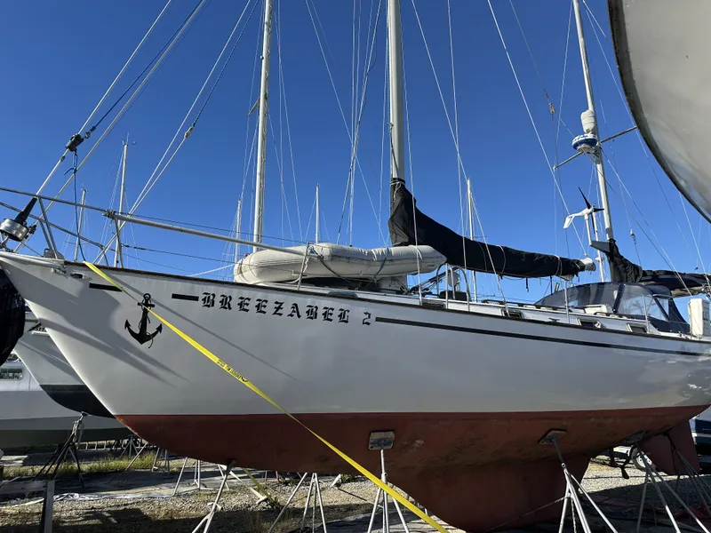 Slide: The Image of Pearson 424 Ketch 1980 - 6