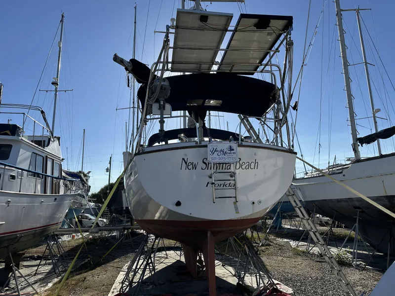 Slide: The Image of Pearson 424 Ketch 1980 - 9