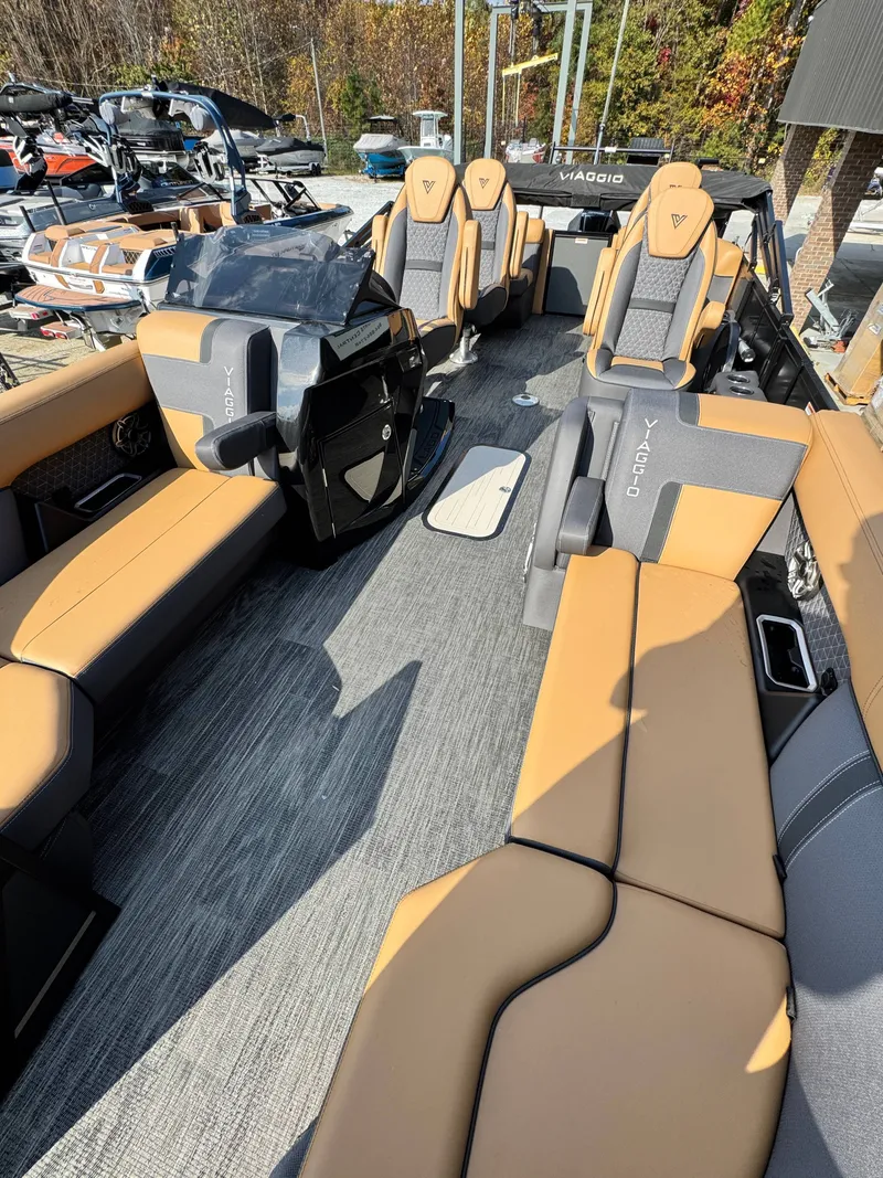 Slide: The Image of Viaggio Z22Q 2026 - 10