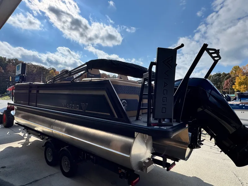 Slide: The Image of Viaggio Z22Q 2026 - 15