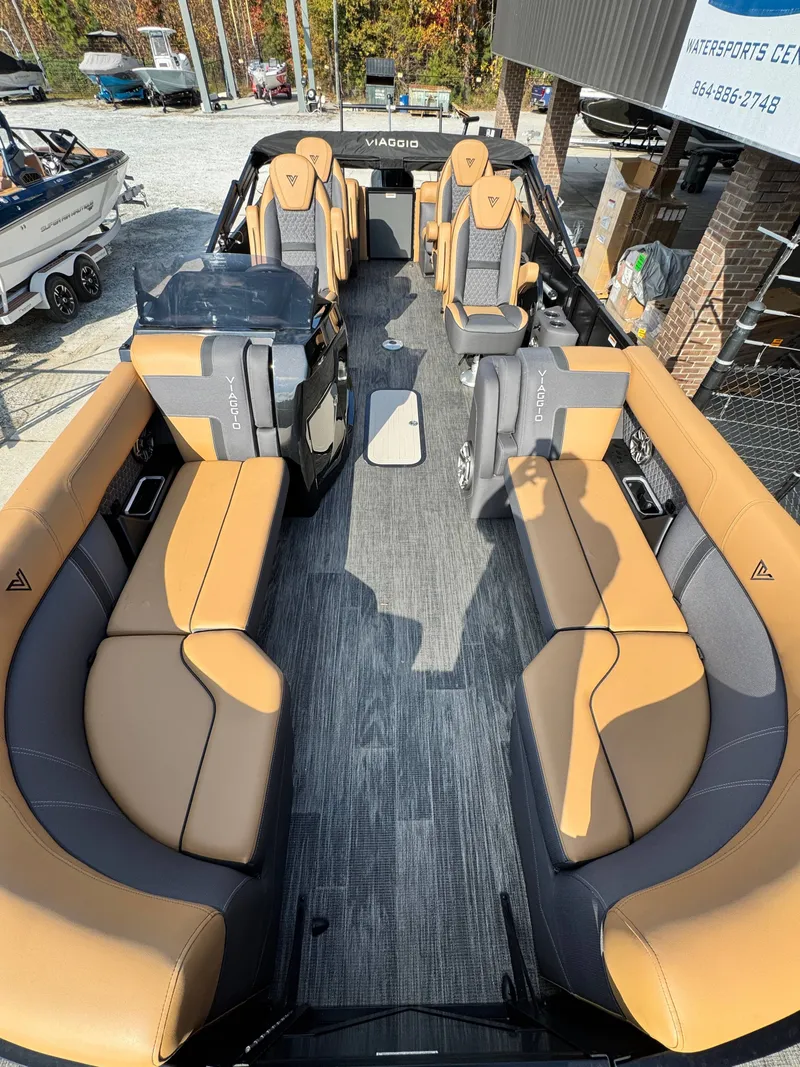 Slide: The Image of Viaggio Z22Q 2026 - 8