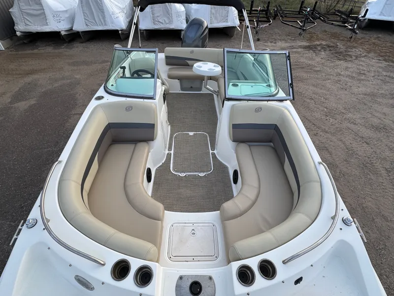 Slide: The Image of Hurricane SunDeck 187 with 150HP Yamaha Fourstroke EFI Outboard 2019 - 3