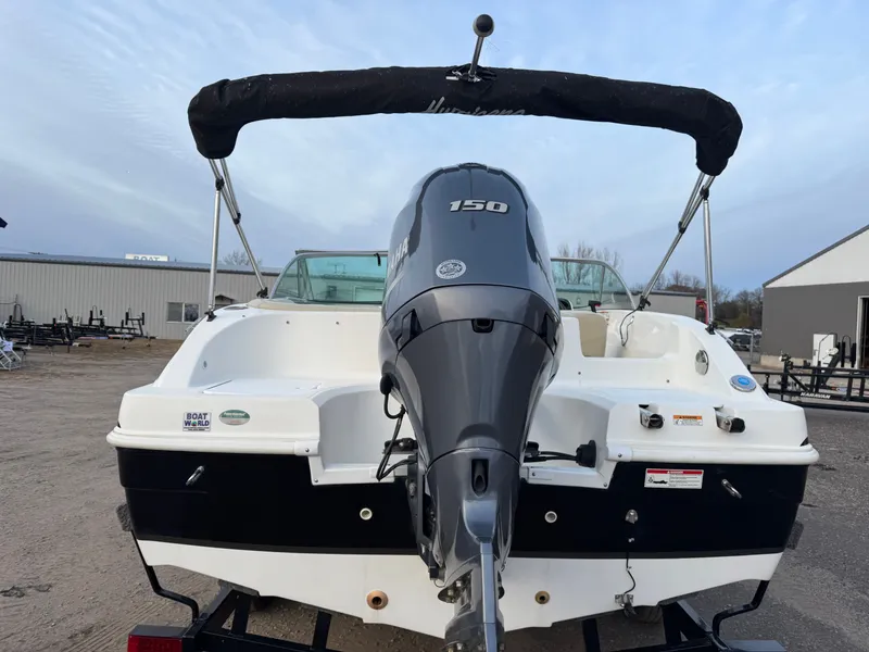 Slide: The Image of Hurricane SunDeck 187 with 150HP Yamaha Fourstroke EFI Outboard 2019 - 51
