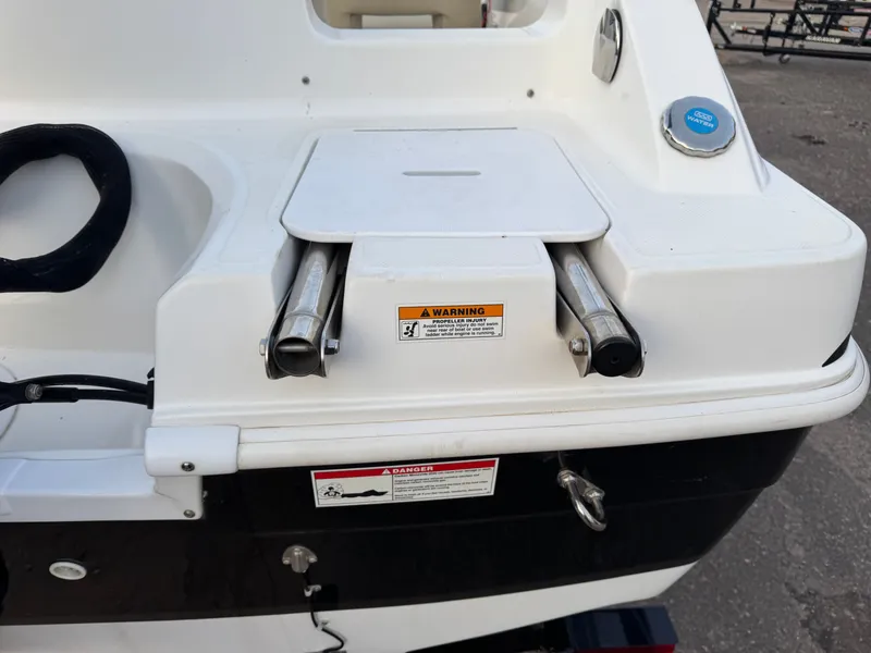 Slide: The Image of Hurricane SunDeck 187 with 150HP Yamaha Fourstroke EFI Outboard 2019 - 56