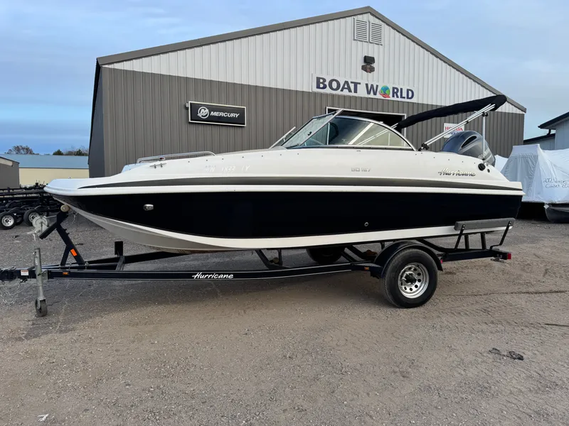 Slide: The Image of Hurricane SunDeck 187 with 150HP Yamaha Fourstroke EFI Outboard 2019 - 63