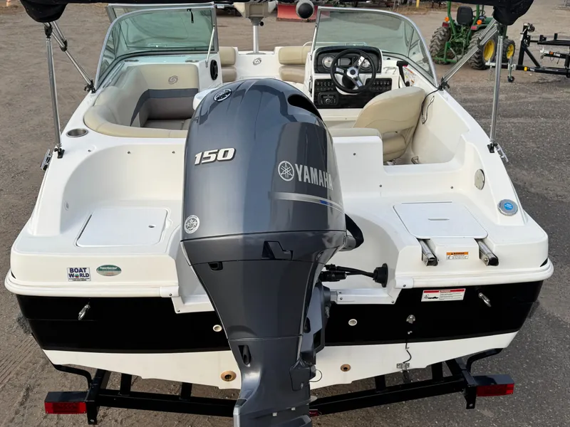 Slide: The Image of Hurricane SunDeck 187 with 150HP Yamaha Fourstroke EFI Outboard 2019 - 9