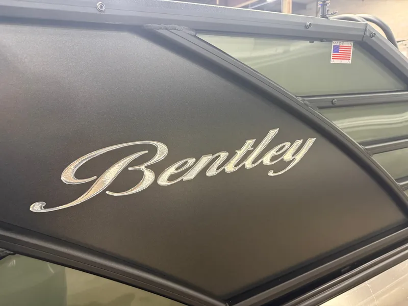 Slide: The Image of Bentley Pontoons Elite 200HP 223 Swingback Tritoon 2026 - 44