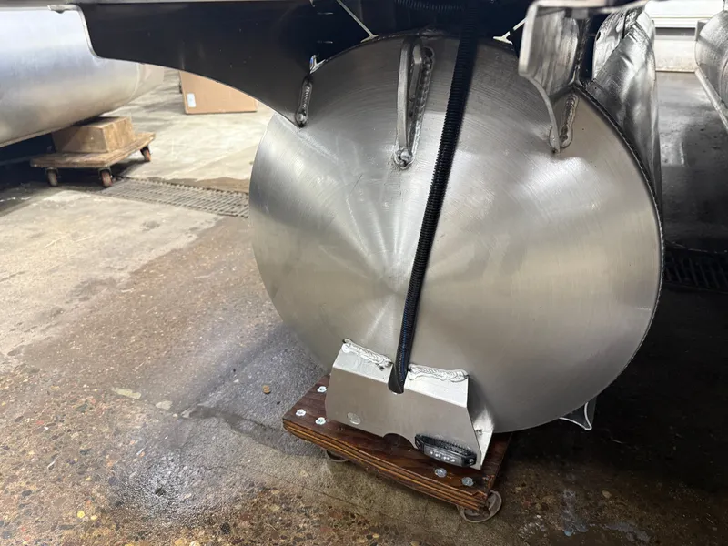 Slide: The Image of Bentley Pontoons Elite 200HP 223 Swingback Tritoon 2026 - 45