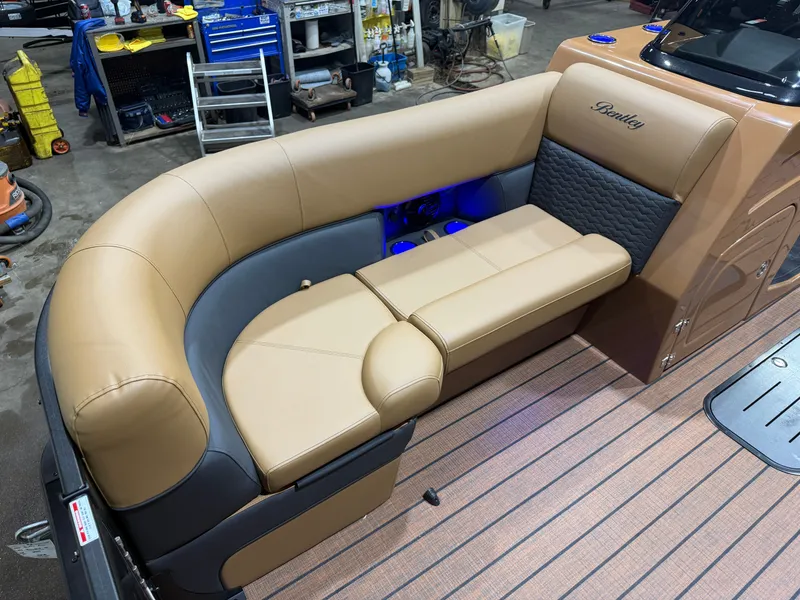 Slide: The Image of Bentley Pontoons Elite 200HP 223 Swingback Tritoon 2026 - 7
