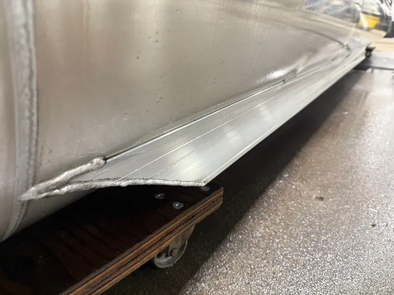 Slide: The Image of Princecraft Vectra 23 RL Tritoon & Mercury 4-Stroke EFI 2026 - 31