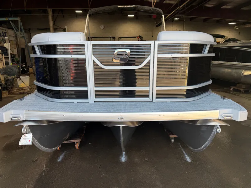 Slide: The Image of Princecraft Vectra 23 RL Swingback Tritoon & Mercury 4-Stroke EFI 2026 - 27