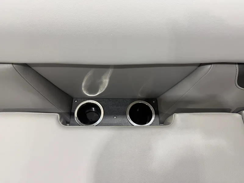 Slide: The Image of Princecraft Vectra 21 2026 - 22