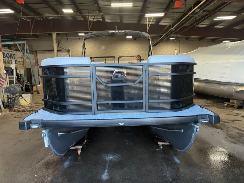 Slide: The Image of Princecraft Vectra 21 2026 - 26