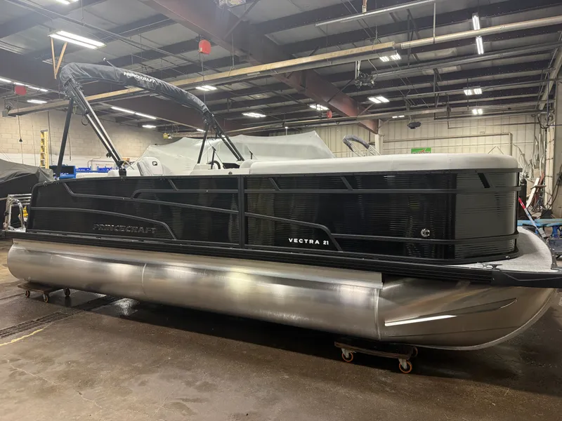 Slide: The Image of Princecraft Vectra 21 2026 - 35