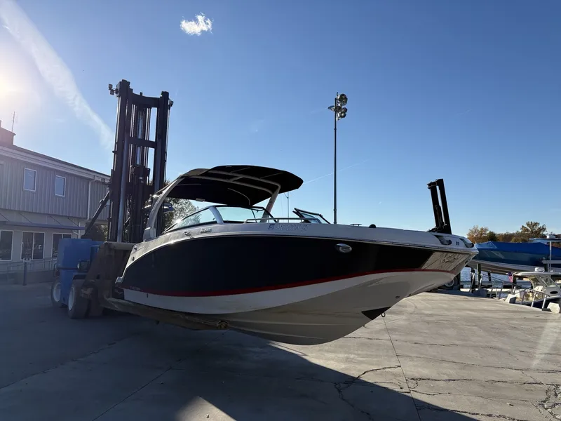 Slide: The Image of Four Winns HD 240 OB 2018 - 12