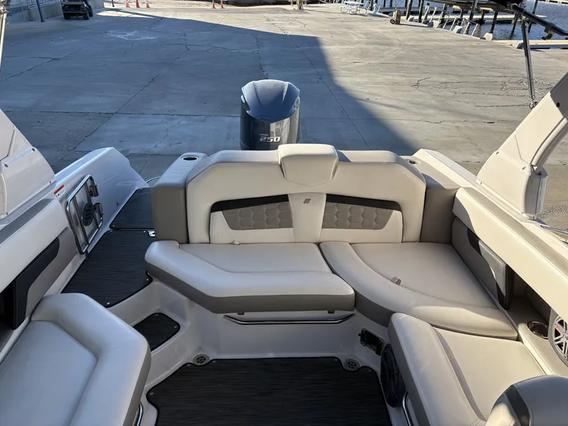 Slide: The Image of Four Winns HD 240 OB 2018 - 15