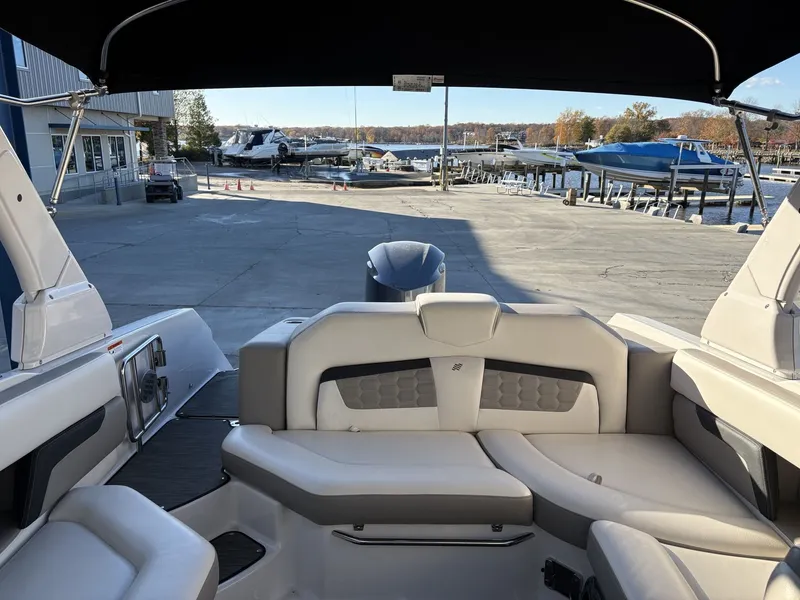 Slide: The Image of Four Winns HD 240 OB 2018 - 5