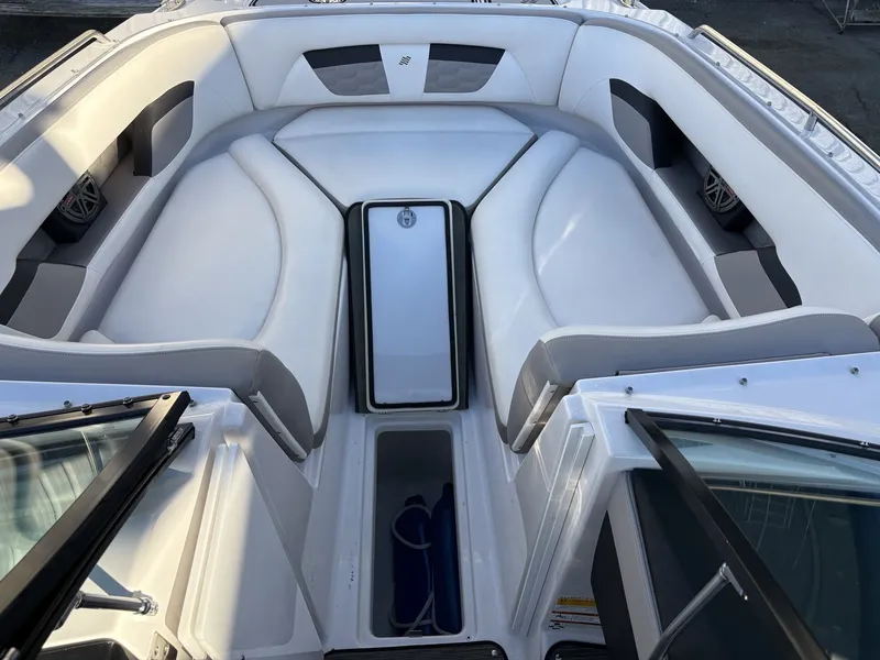 Slide: The Image of Four Winns HD 240 OB 2018 - 9